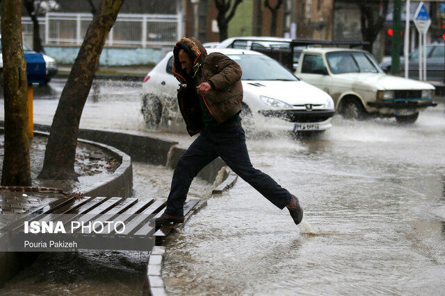 بارندگی تهران را به حالت آماده‌باش درآورد 