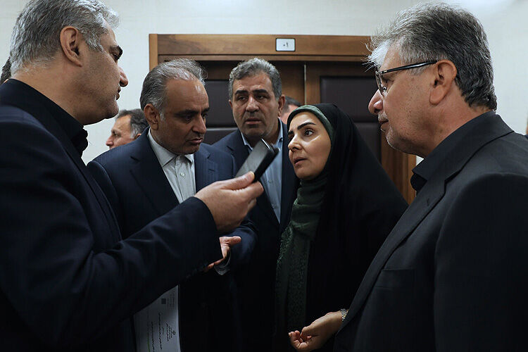 نمایندگان از پاسخ‌های وزیر راه قانع شدند