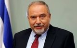 لیبرمن:  ایرانی‌ها بمب هسته‌ای ندارند، اما به لطف نتانیاهو چیزی به نام «بمب تنگه هرمز» دارند