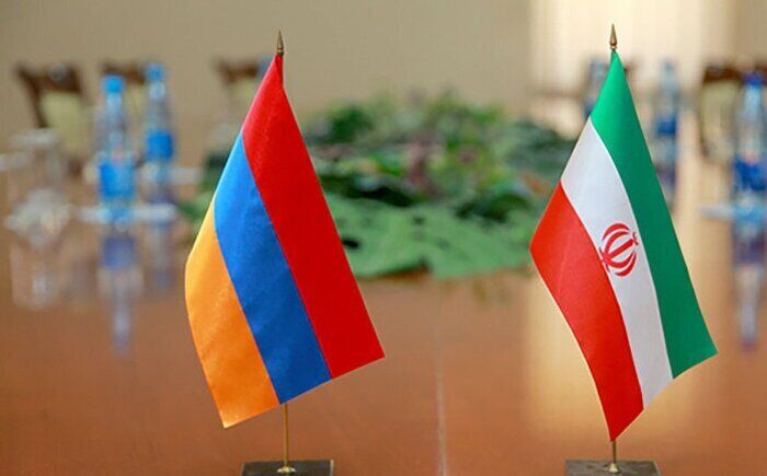 ۶ زندانی ایرانی از ارمنستان به کشور منتقل شدند 