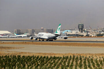 قیمت بلیت هواپیما پس از تک نرخی شدن ارز چند؟