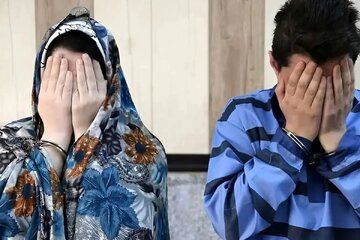 قتل زن تهرانی به خاطر یک مشت طلا / قاتل لباس زنانه پوشید