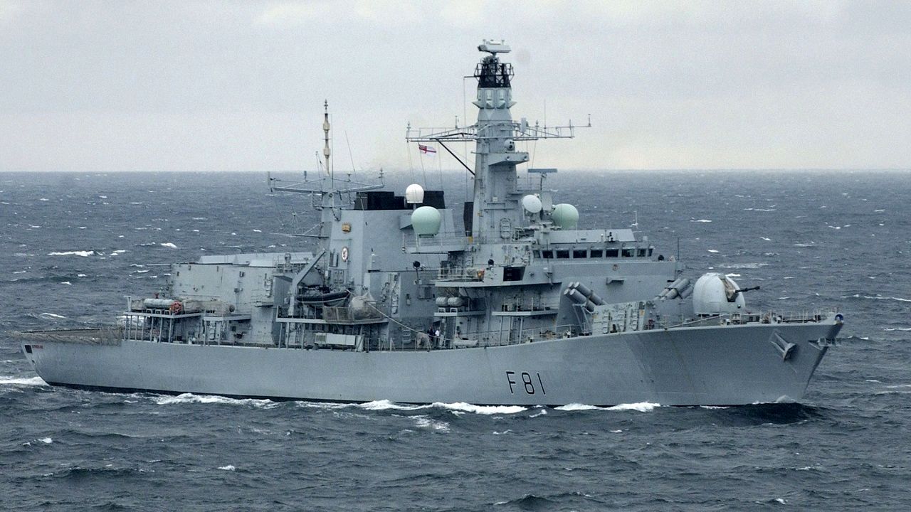 ردیابی ۹ کشتی روسی در آب‌های انگلیس طی دو هفته اخیر