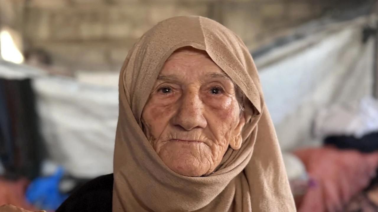 از نکبت سال ۱۹۴۸ تا روزهای جنگ‌زده این روزها/ زندگی مادربزرگ ۹۵ ساله‌ای که دهه‌ها رنج را در غزه تجربه کرده است