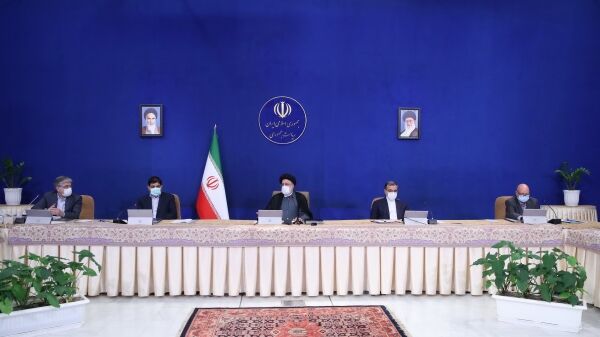 رئیسی: مدیران اجرایی آستانه تحمل خود را در مواجهه با انتقادها بالا ببرند