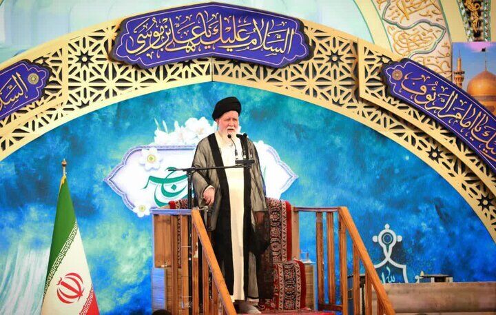 علم الهدی: آمریکا به دنبال تجزیه ایران است/ مسئولان نظام مجری فرمایشات رهبری هستند

