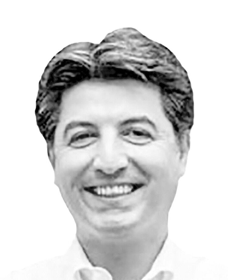 نیما  نامداری