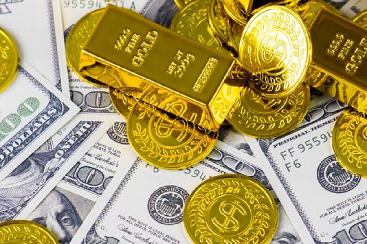 قیمت طلا، سکه و دلار امروز ۱۴۰۱/۱۰/۲۷| قیمت‌ها بالا رفت