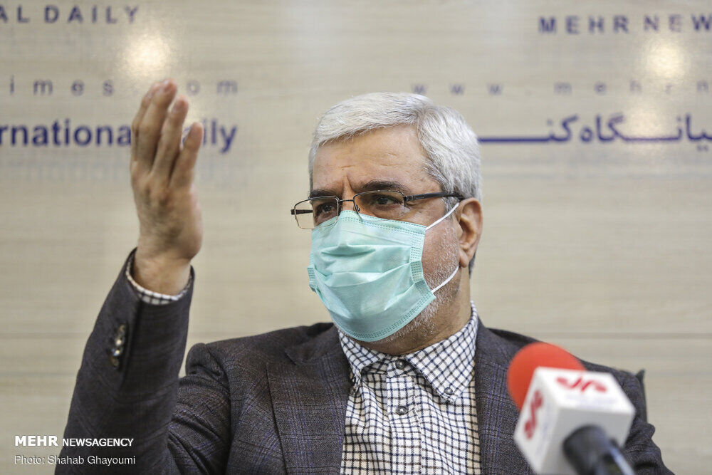 احمدی نژاد درخواست تجمع کرده است؟
