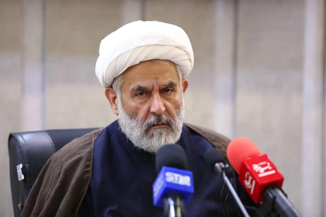 طائب: در کنار لانچر موشک، باید لانچر روایت هم فعال باشد/  آمریکا می گوید ما کاری نداریم چه کسی دارد حکومت می کند؛ ما نفت یا تسلیم شدن شما را می‌خواهیم