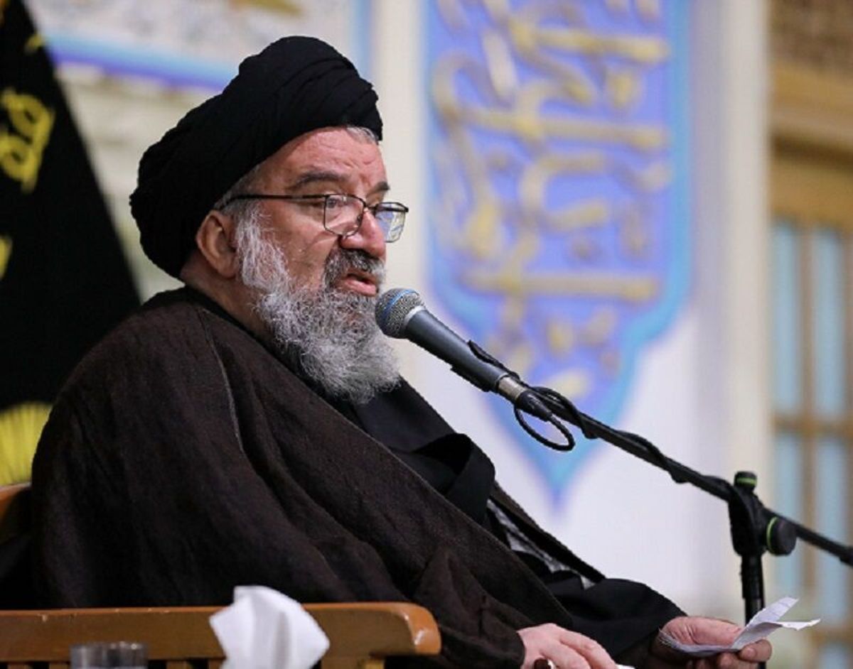 خاتمی: شهید الداغی روح غیرت را در جامعه دمید/ روحانیت در قلب مردم جای دارد