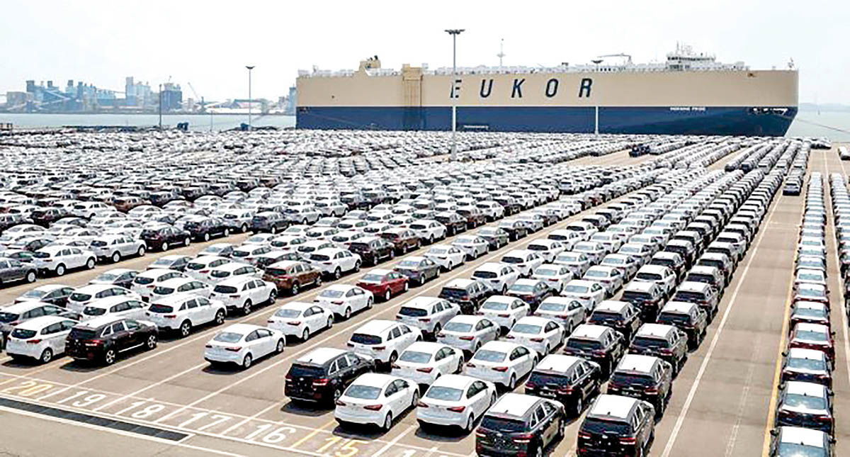 صف خرید  وارداتی‌ها طولانی شد