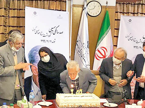 تولد 100 سالگی  پدر علم ویراستاری ایران