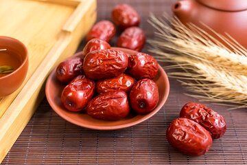 میوه ای که به خرمای چینی شهرت دارد / خواص شگفت انگیز عناب برای سلامتی بدن