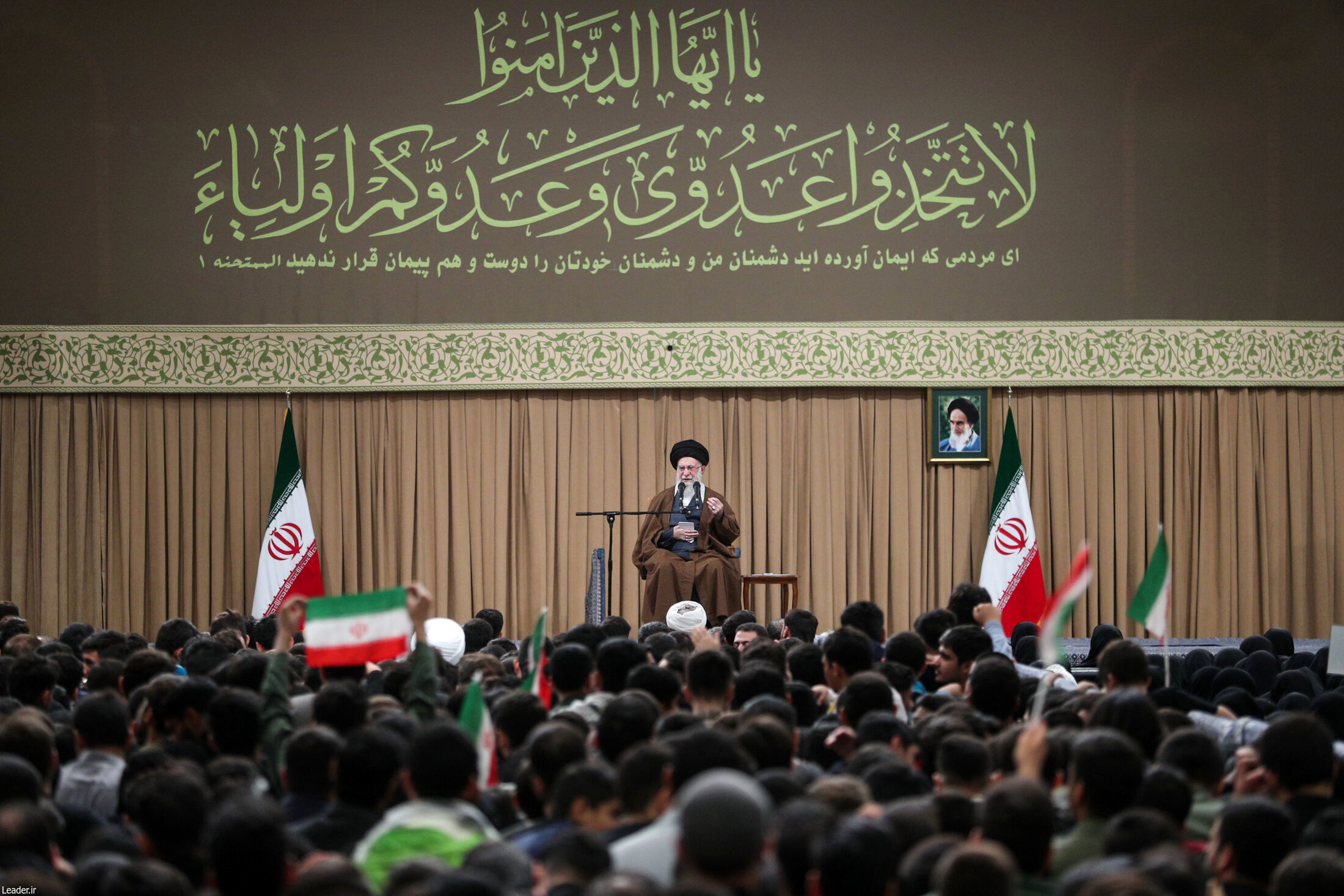 رهبر انقلاب: اختلاف جمهوری اسلامی و آمریکا، ذاتی است و نه تاکتیکی