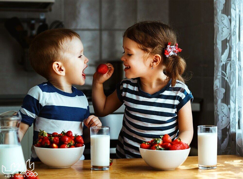 دور این میان وعده‌ها را برای کودکان خط بکشید!