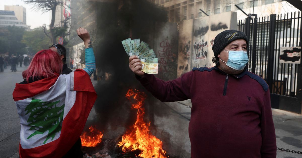  سقوط ارزش پول عراقی را خشمگین کرد