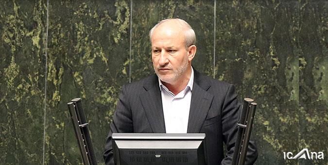 شعر خوانی جالب یک نماینده برای دفاع از وزیر پیشنهادی رئیسی
