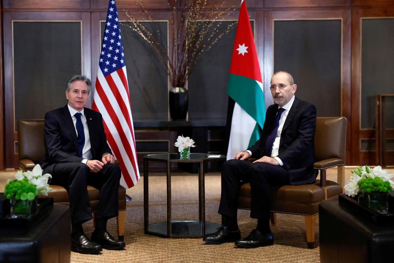 گفت‌وگوی تلفنی وزرای خارجه آمریکا و اردن/ واکنش الصفدی به حمله به کاروان امدادی این کشور