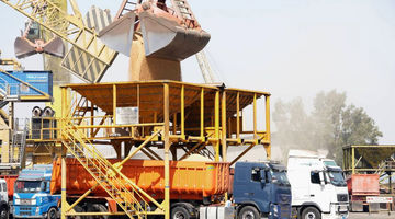 محدودیت ارز کالاهای اساسی