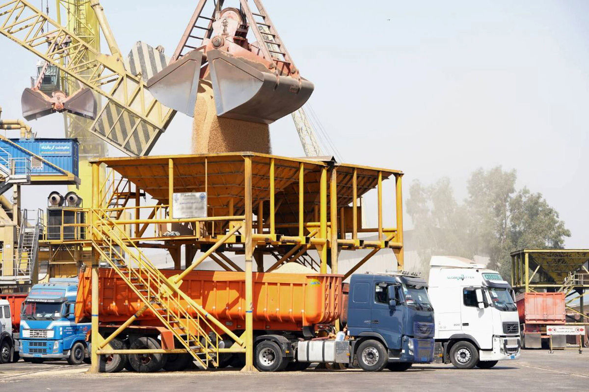 محدودیت ارز کالاهای اساسی