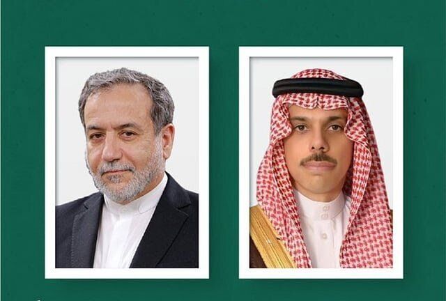 عراقچی با وزیر خارجه عربستان گفتگو کرد + جزئیات
