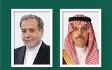 عراقچی با وزیر خارجه عربستان گفتگو کرد + جزئیات