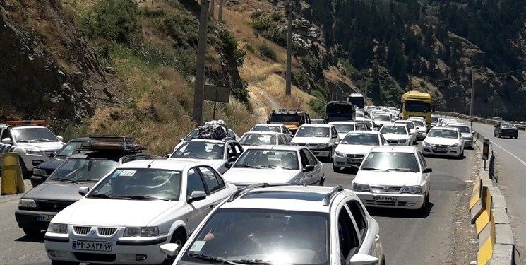 ترافیک سنگین در برخی جاده‌های کشور در آستانه تعطیلات