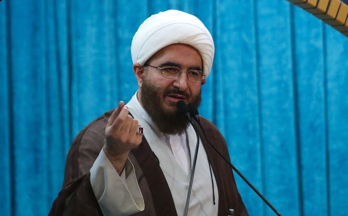 تذکر به امام جمعه رشت از تریبون نماز جمعه تهران
