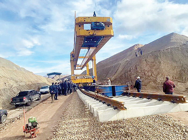 قطار اردبیل – میانه اسفند امسال بهره‌برداری می‌شود