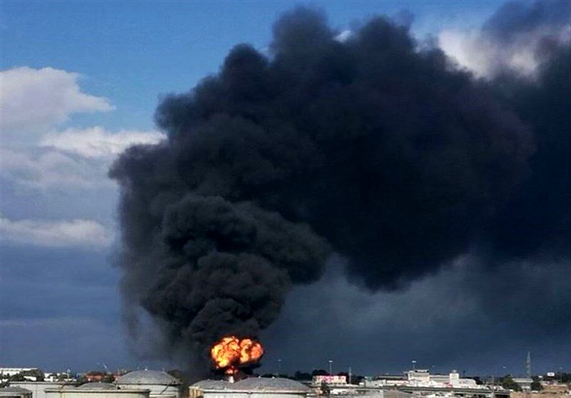 آتش‌سوزی گسترده در مجتمع لجستیکی‌ در حیفا + فیلم