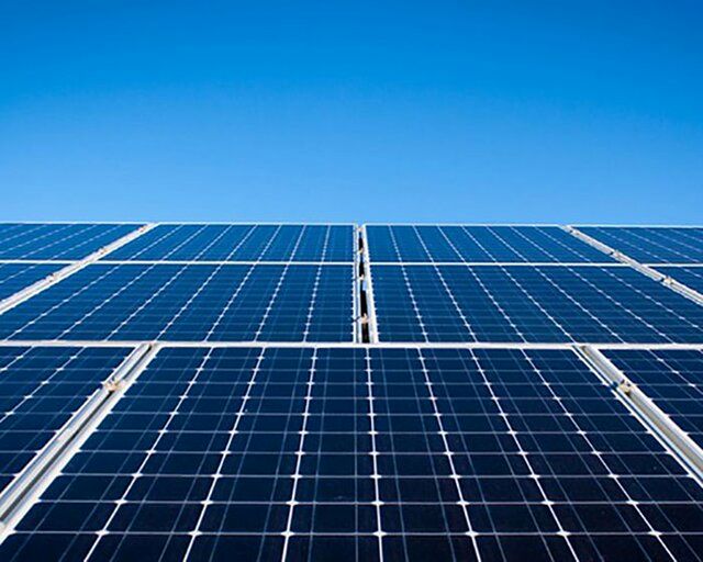 نیروگاه خورشیدی نهاد ریاست‌جمهوری بهره‌برداری شد 