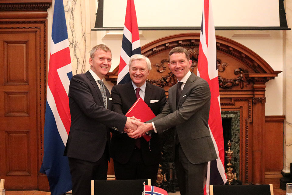 امضای توافقنامه تجاری میان انگلیس، نروژ و ایسلند