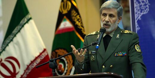 وزیر دفاع: ارتش و سپاه دستاوردهای ارزشمندی را برای  جمهوری اسلامی به ارمغان آوردند