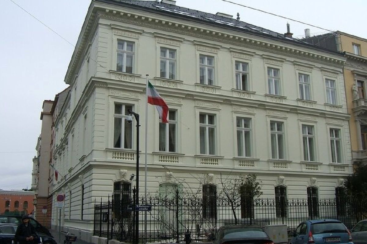 واکنش ایران به مواضع رئیس کمیسیون اروپا درباره وضعیت تنگه هرمز
