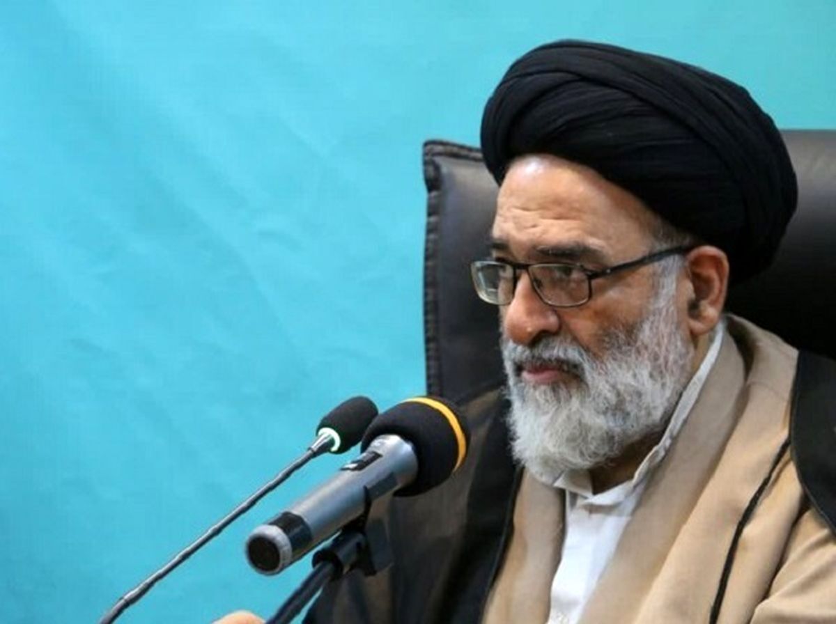 دشمنان کور خواندند که بتوانند حجاب را از زنان ایران بگیرند/ کوتاهی در حوزه حجاب و عفاف خیانت است