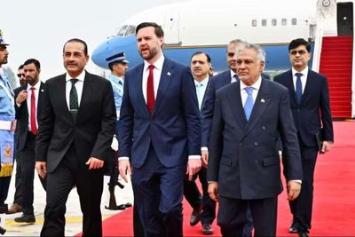 بی‌بی‌سی: هیئت آمریکا برای دور دوم مذاکرات راهی اسلام‌ آباد شد/ اعضای تیم مذاکره کننده آمریکایی چه کسانی هستند؟