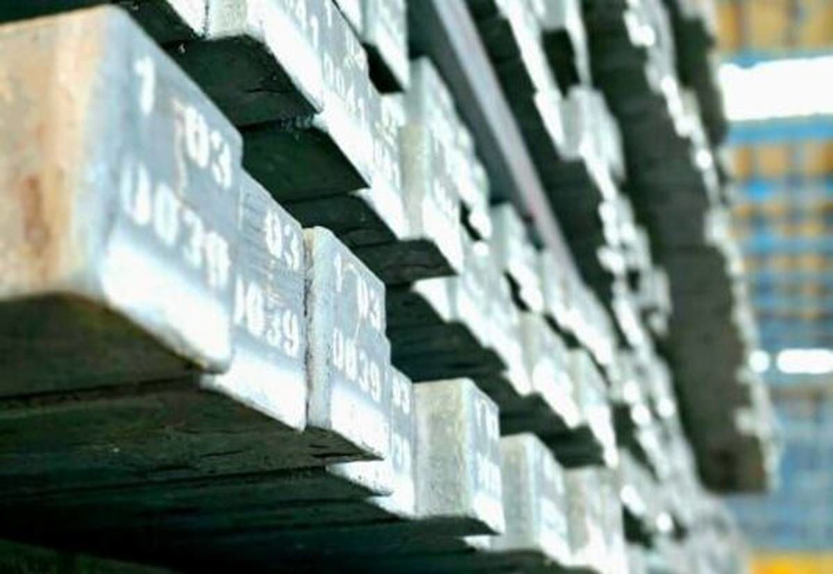 عرضه 10 هزار تن شمش فولادی شرکت فولاد غدیر نی‌ریز در بورس کالا