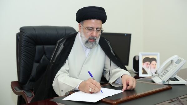 عادل آذر عضو حقیقی ستاد راهبری تحول دولت شد