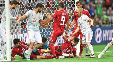 در کانون شایعات