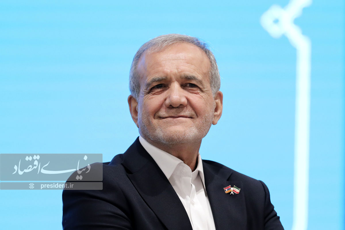 عکسی از عیادت پزشکیان از سیدمحمد خاتمی / این وزیر هم همراهش بود