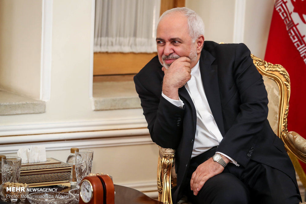 دیدار ظریف با رئیس کمیته امور بین‌الملل دومای دولتی روسیه