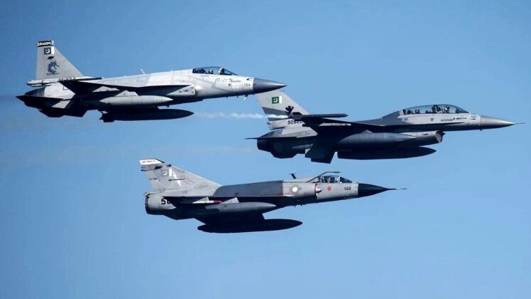 چین آماده تحویل پیشرفته‌ترین جنگنده تک‌موتوره به این کشور است!