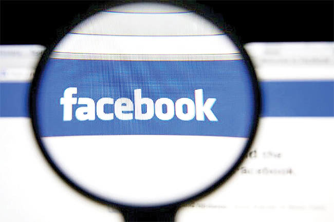 سوال دادستان‌های کل آمریکا درباره اخبار جعلی از فیس‌بوک