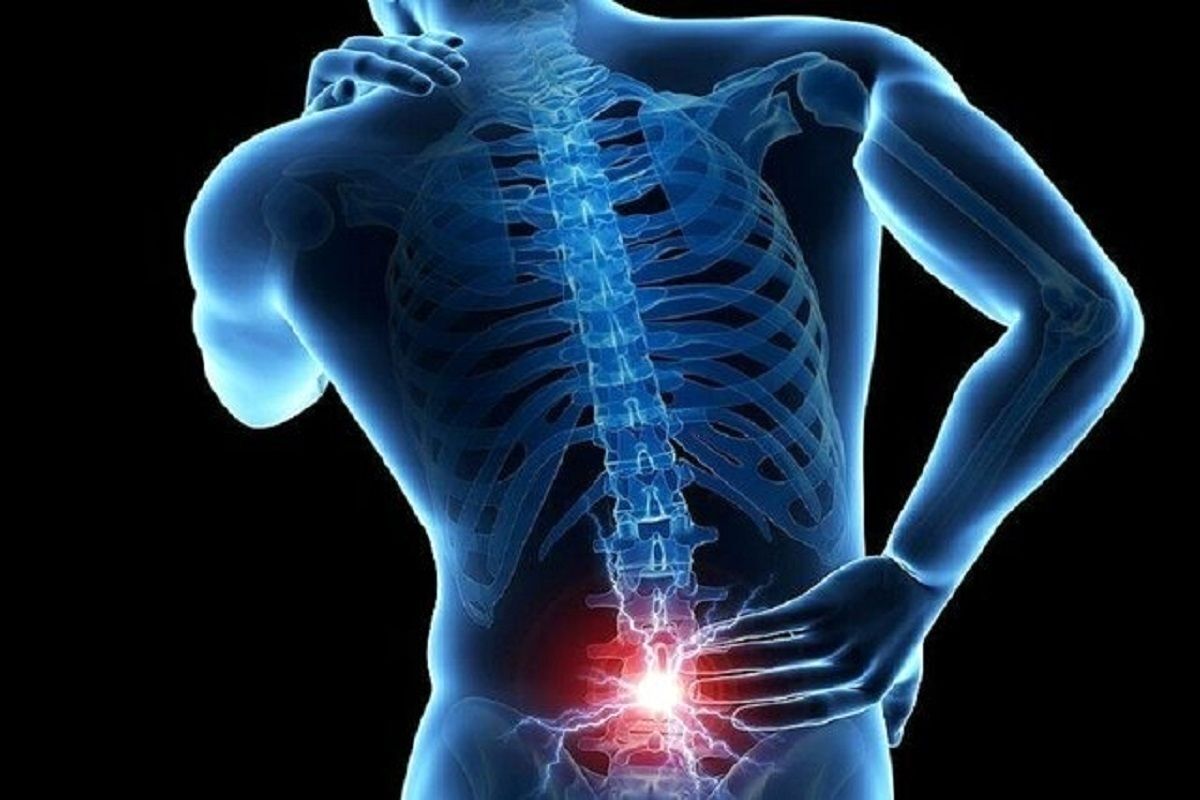 اگر کمردرد دارید، دور این نوشیدنی پرطرفدار را خط بکشید