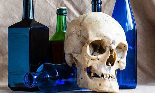  بیش از ۷۰۰ قربانی در ۵۰ روز/مسمومیت با الکل از سوی اورژانس‌ها به پلیس گزارش نمی‌شود