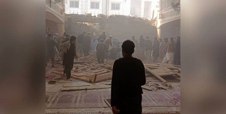 انفجار انتحاری در مسجد پیشاور/ آمار کشته و زخمی ها اعلام شد