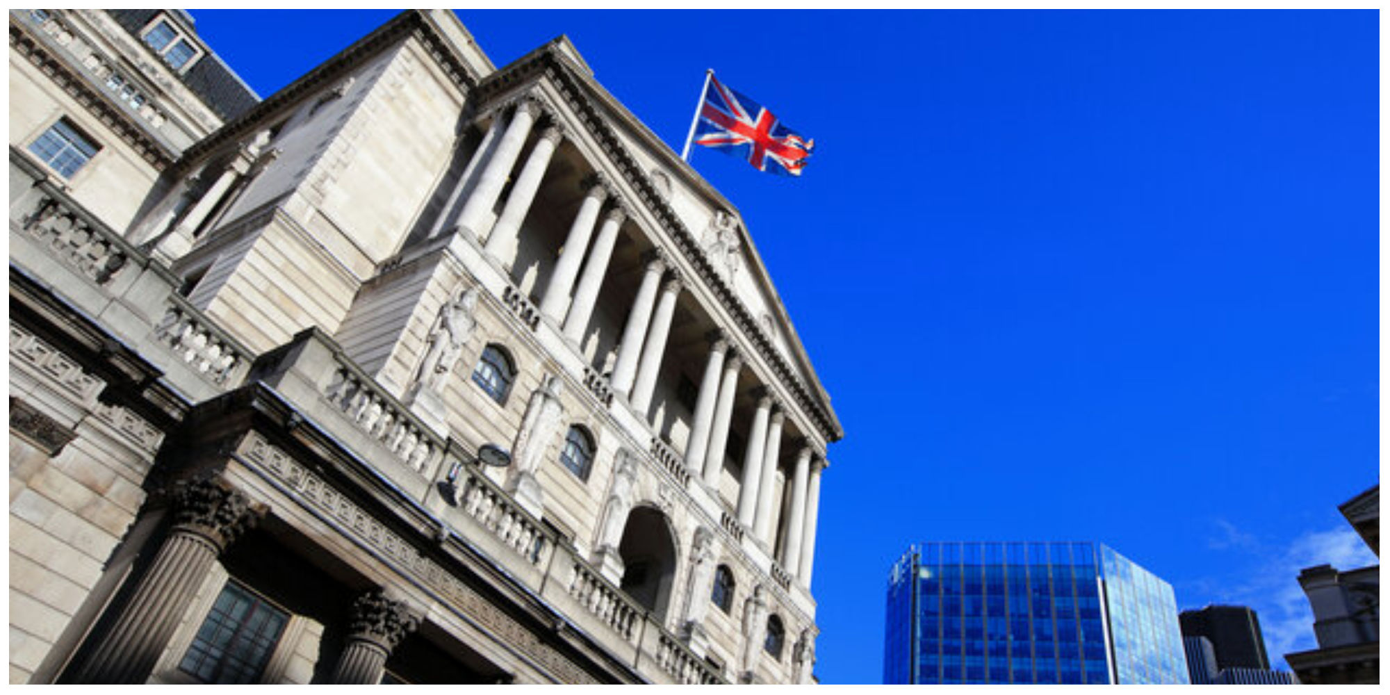 بانک مرکزی انگلیس یک تصمیم را به تعویق انداخت
