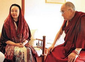 دیدار کتایون ریاحی با دالایی لاما در هند
