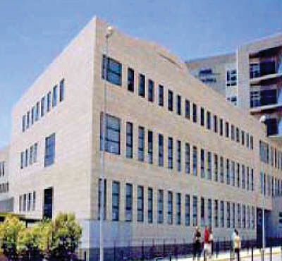 دو- اسپانیا- بیمارستان دانشگاه و مرکز درمانی «الزیرا» - ۲۱ فروردین ۹۲